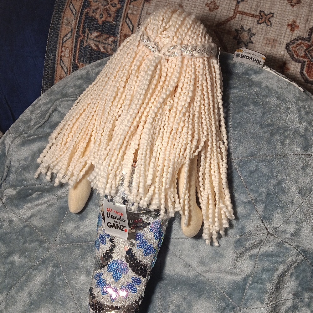 Mermaid Doll - Picture 10 of 12